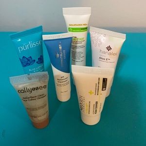 NEW! travel sized face wash bundle!